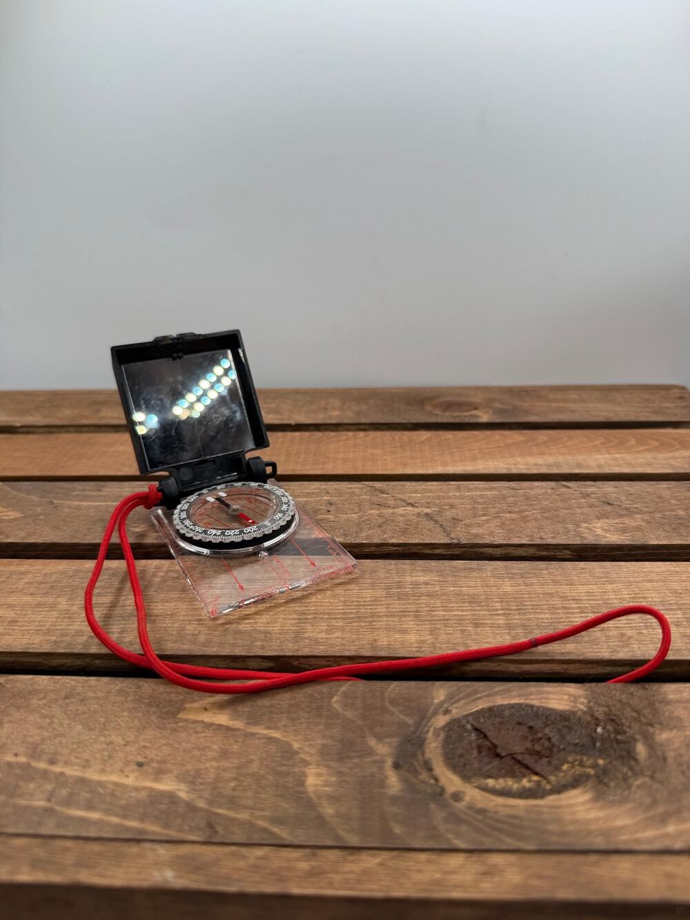 Suunto MCA Mirror Sighting Compass-Made in Finland-Hiking Orienteering Baseplate